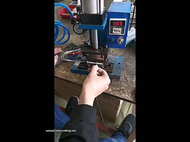 Semi Automatic Electric Heated Stripping Wire Machine