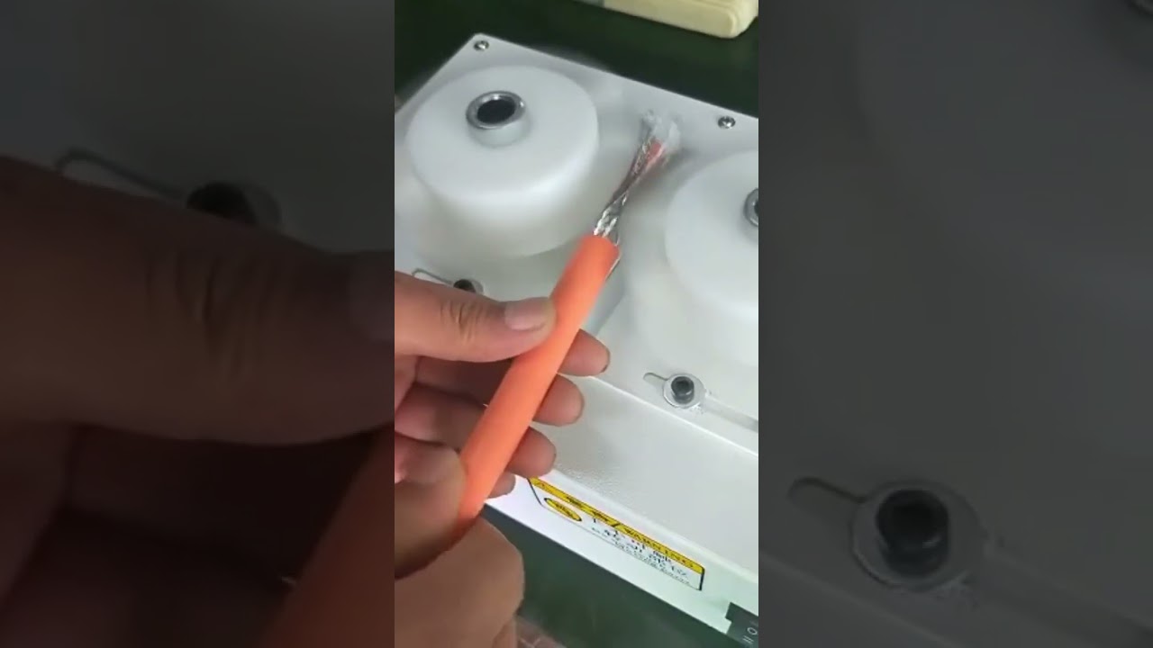 Shielding Mesh Spreading Machine Brushing Open Wire Shielding Layer Real Shot #factory #machine