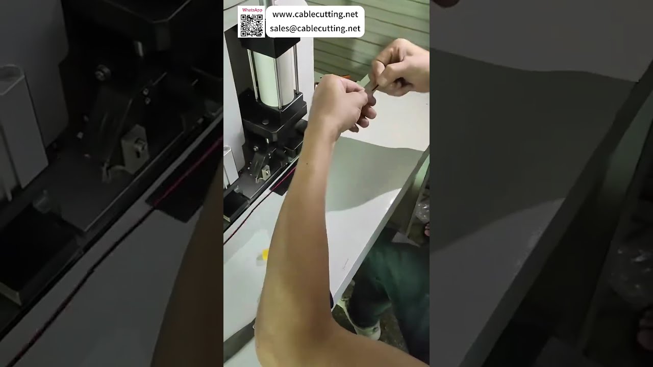 Mesin Pemisah, Potong, dan Kupas Kabel Pita Multi-Core untuk Output Standar Tinggi